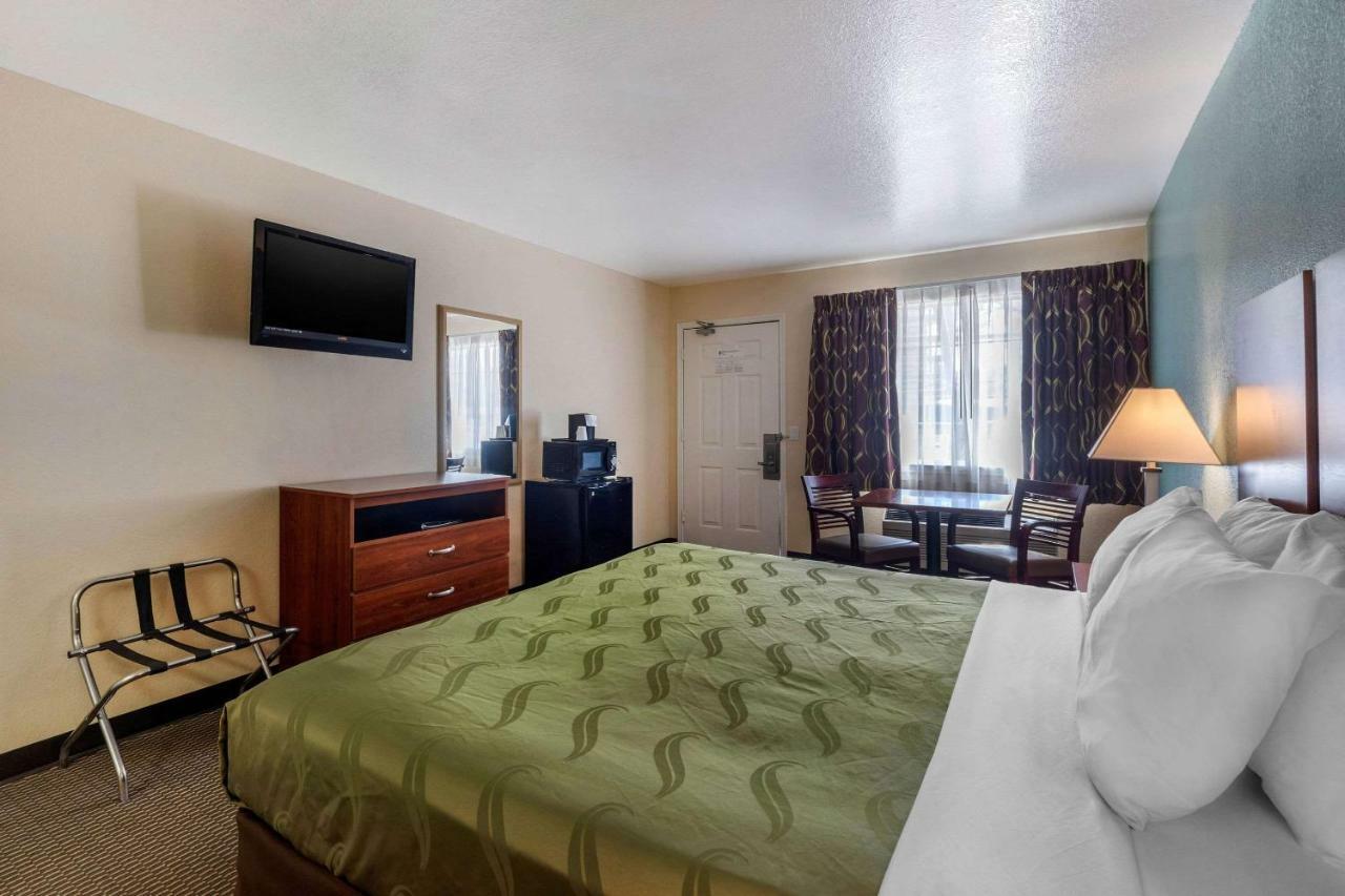Baymont By Wyndham Hotel *