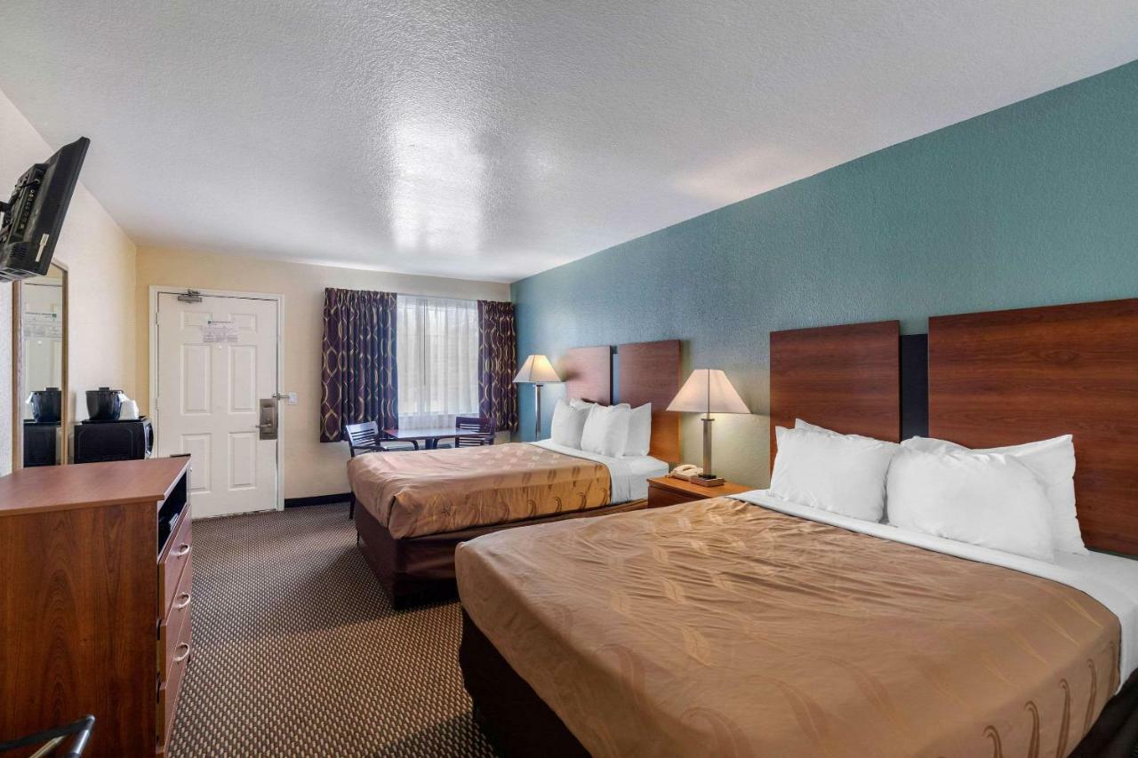 Baymont By Wyndham Hotel *
